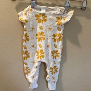 Charming Floral Kids Footie in Yellow